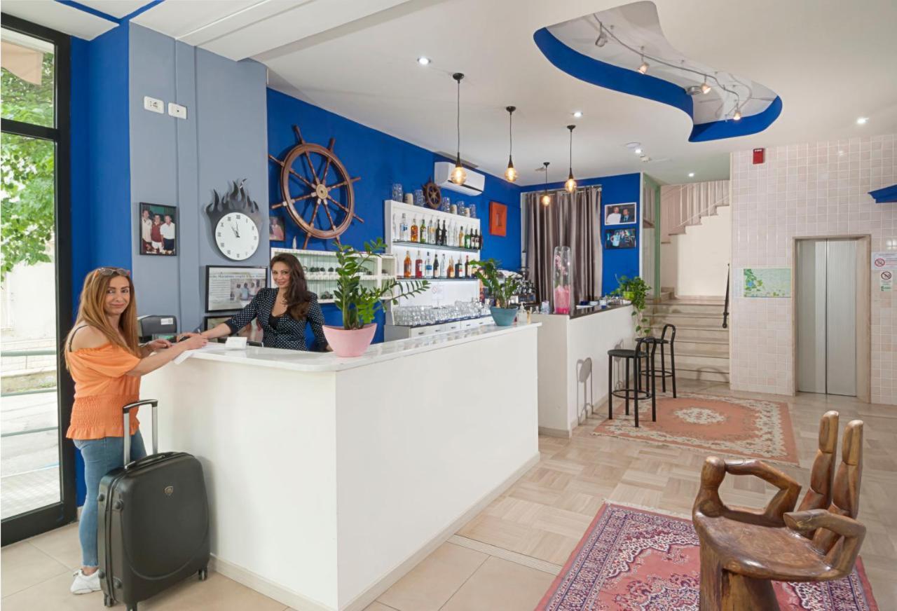 Hotel Holiday Sunshine Summer Misano Adriatico Luaran gambar